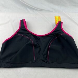 NWT wings love plus size sports bra